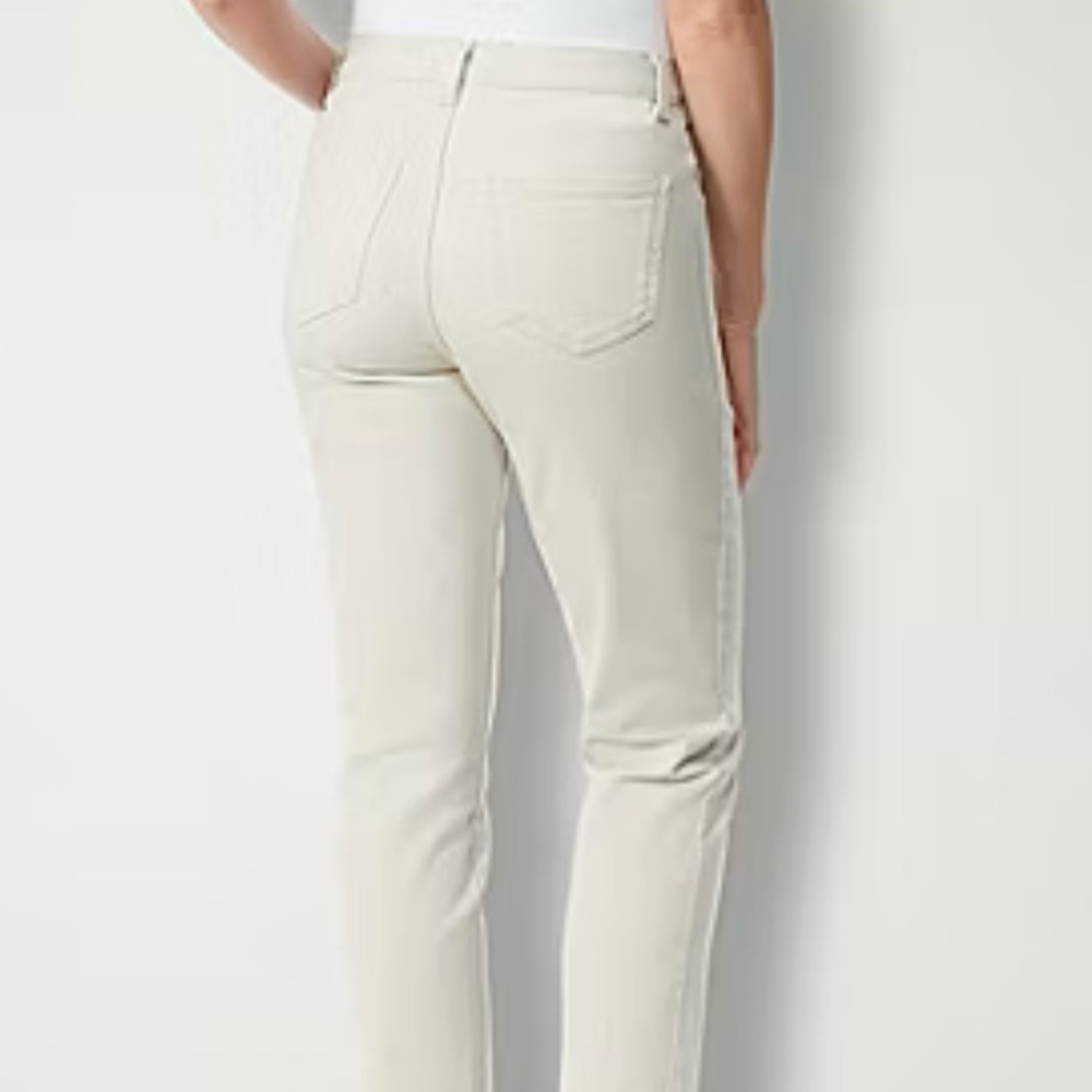 Gloria Vanderbilt Weekend Boyfriend Fit Jeans β Adjustable Roll Cuff - Picture 3 of 6